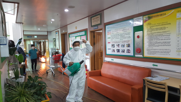 55737f0ab1bf56dbd014a2debfa2b99c_1591083